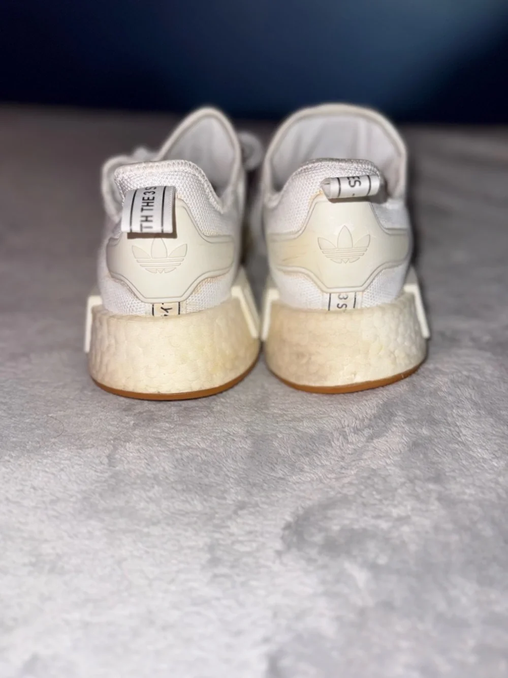 Mens Adidas White NMD R1 Shoes - Picture 4 of 8